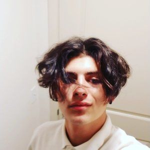 Meet your Posher, Julian